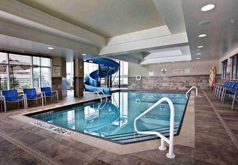 Towneplace Suites By Marriott Sudbury Exteriör bild