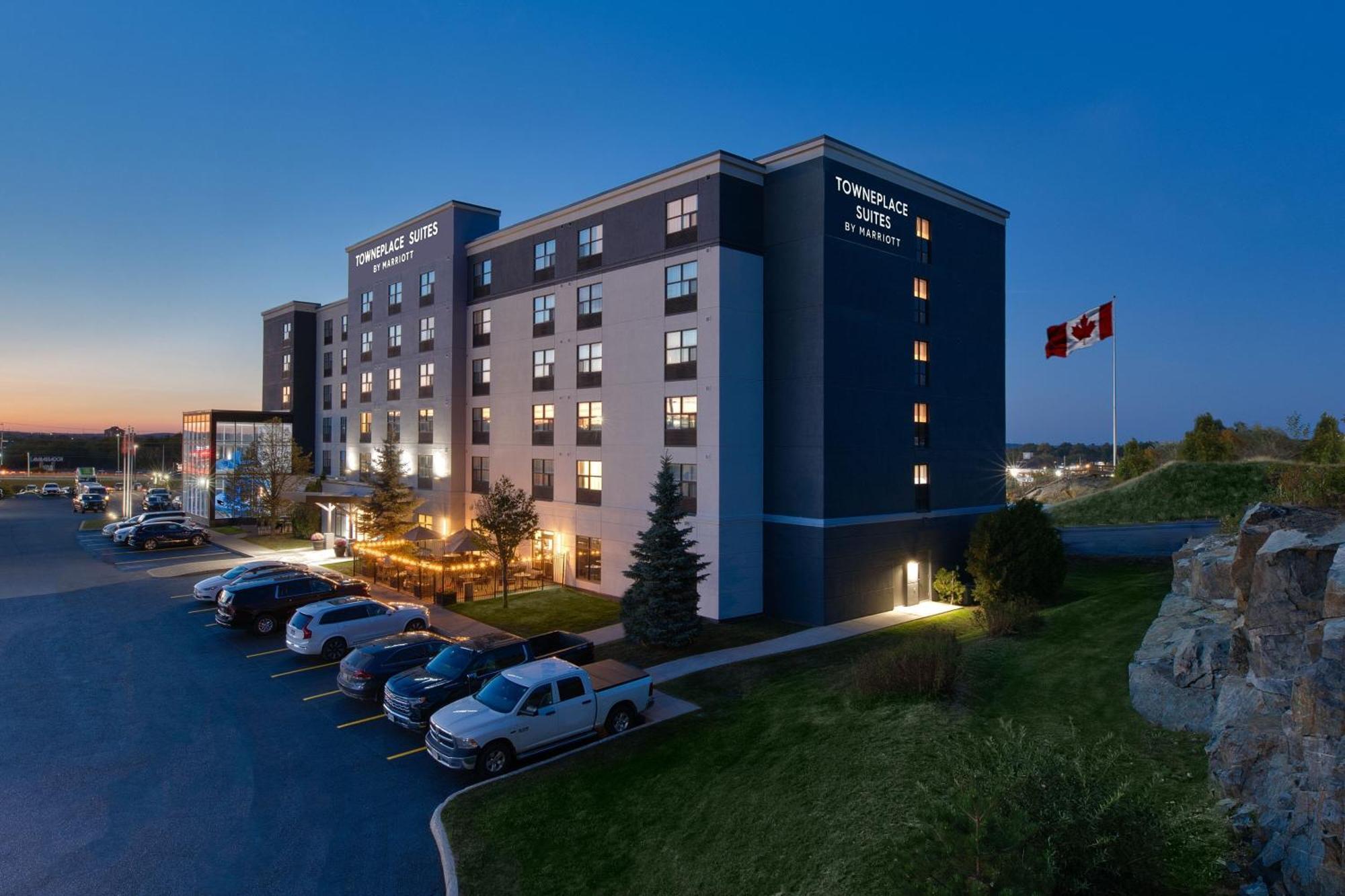 Towneplace Suites By Marriott Sudbury Exteriör bild