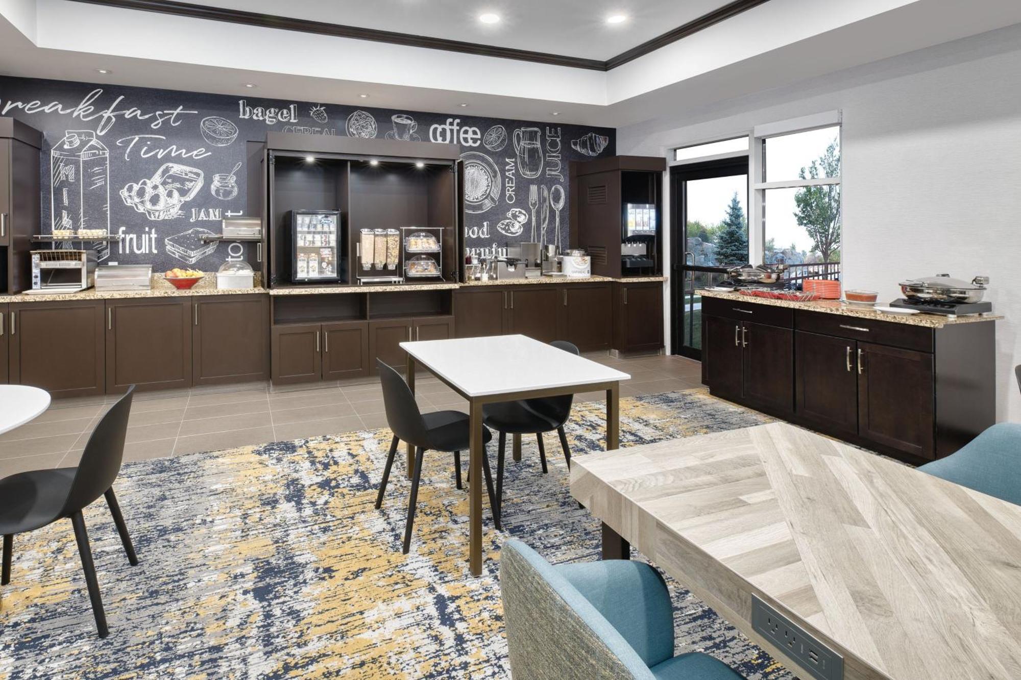 Towneplace Suites By Marriott Sudbury Exteriör bild