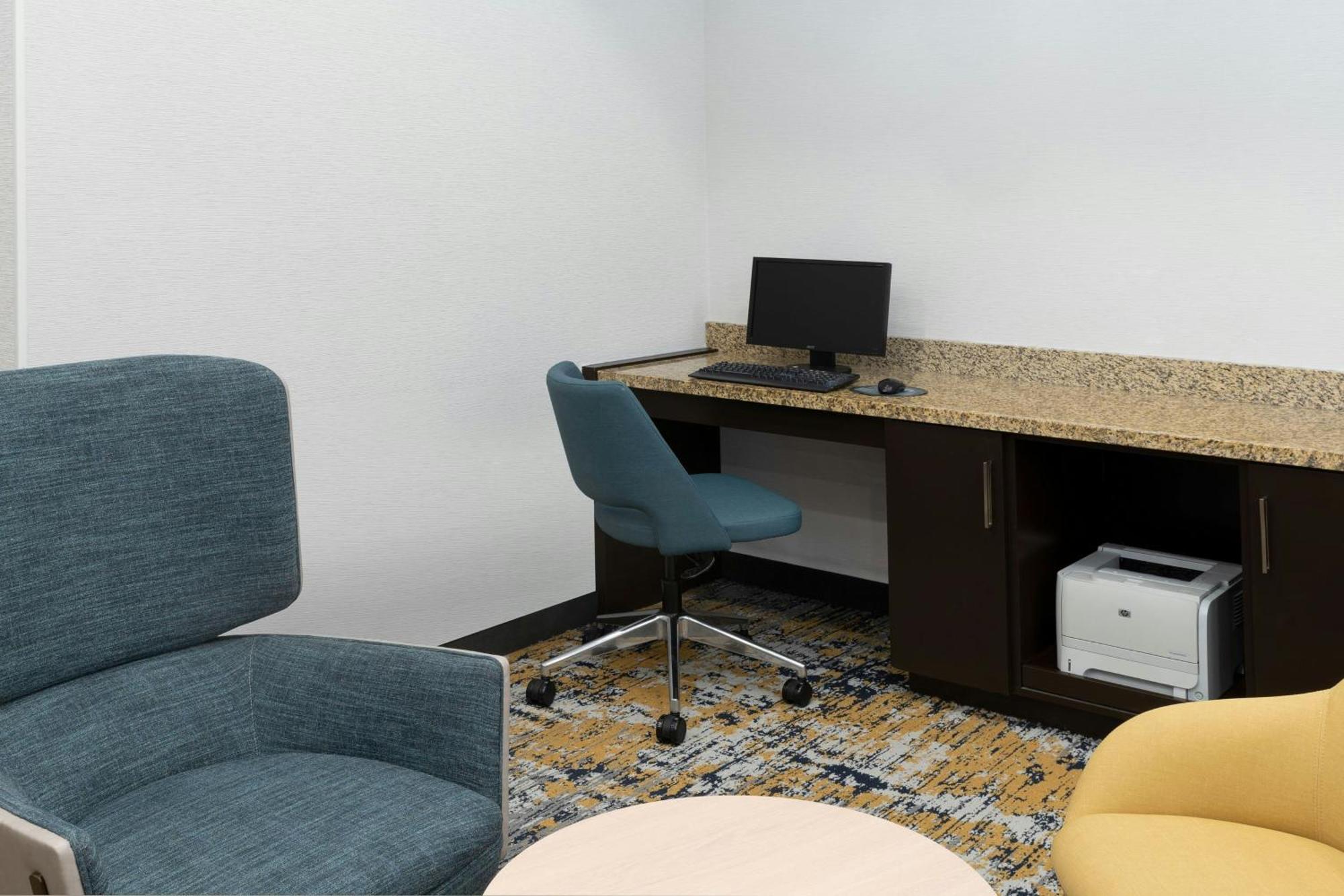 Towneplace Suites By Marriott Sudbury Exteriör bild