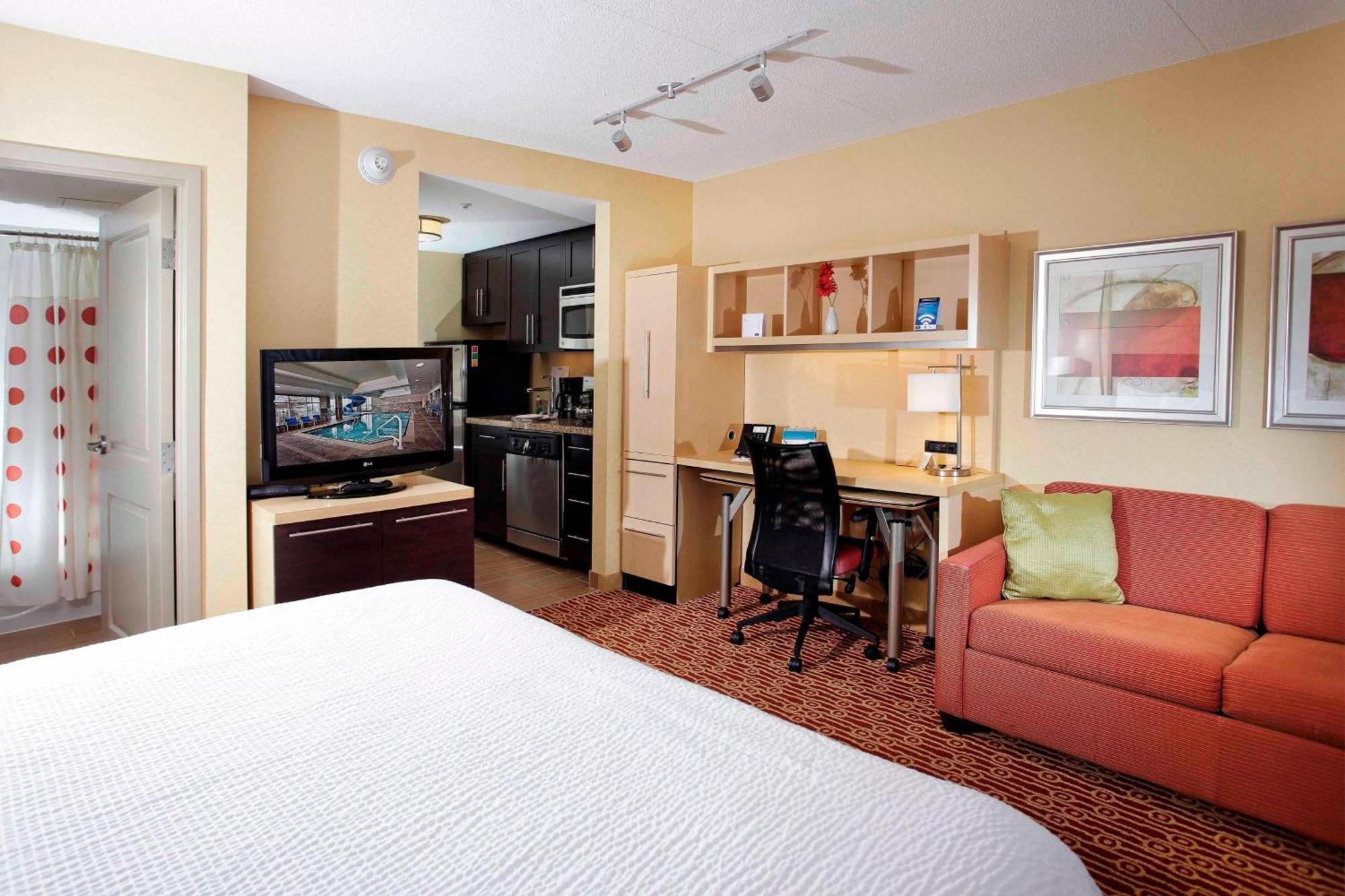 Towneplace Suites By Marriott Sudbury Exteriör bild